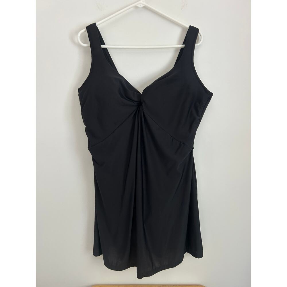 MiracleSuit Plus Size Black Swim Dress 24W – Built‑In Bra – Tummy Control - Picture 2 of 7